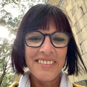 Meet your Posher, Juanita